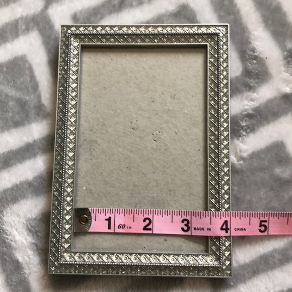 Metallic Frame - Picture 4 of 4